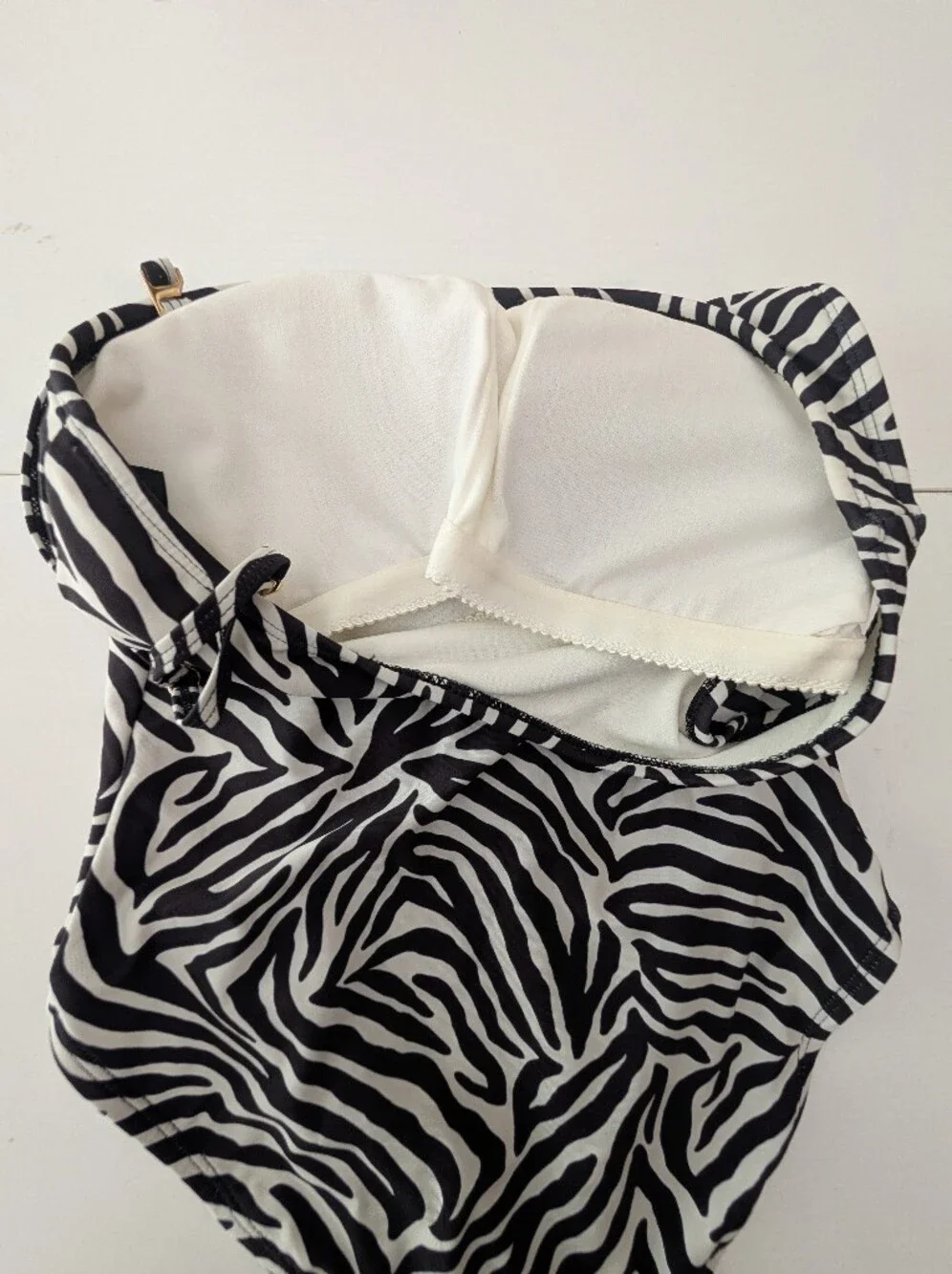 Kate Spade Zebra Animal Print One-Shoulder Swimsuit Size S Summer Beach Vacation